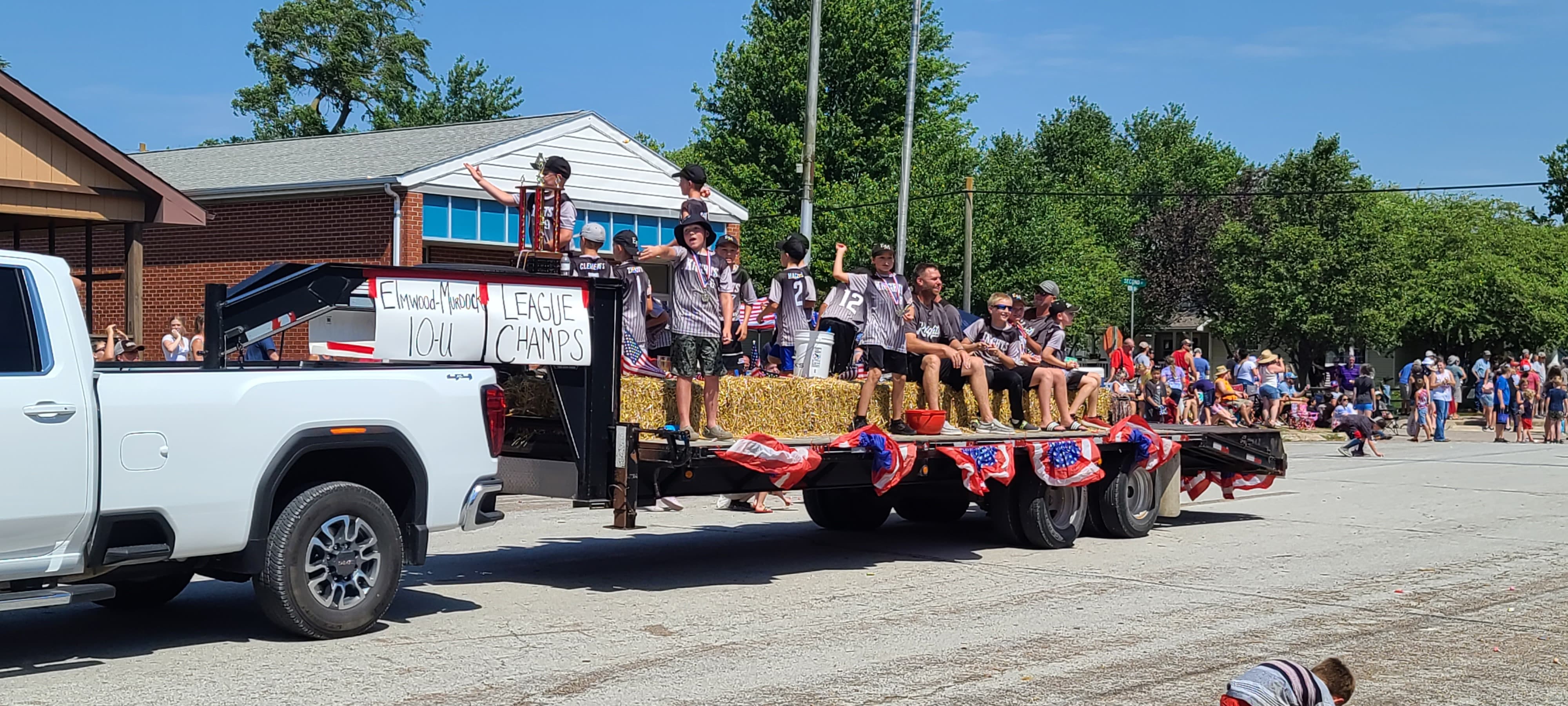 Murdock parade Beth 2022b