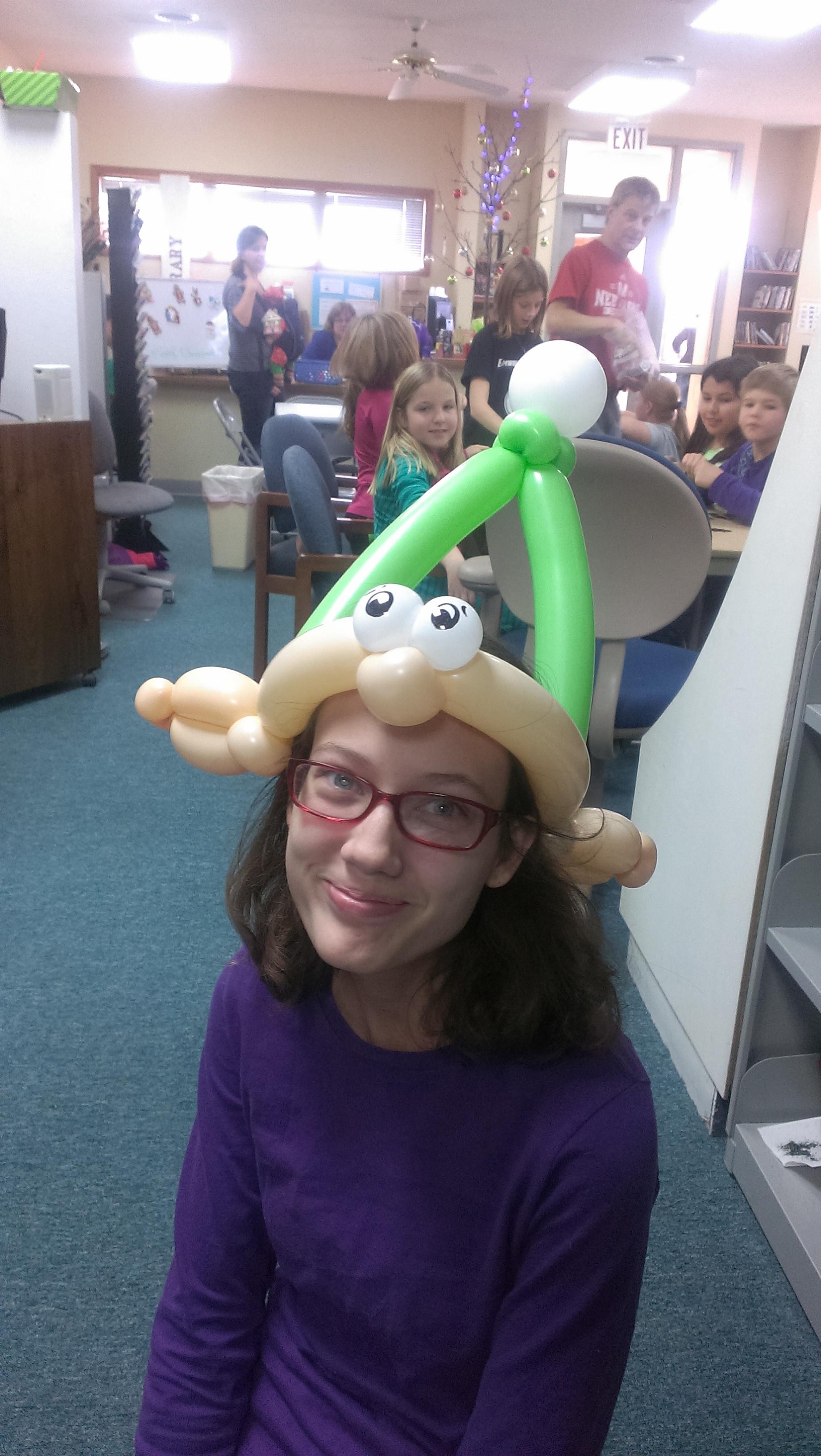 Balloon hat