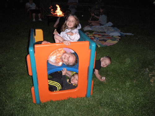 fire_pit_kids
