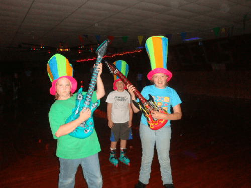 kids_in_hats