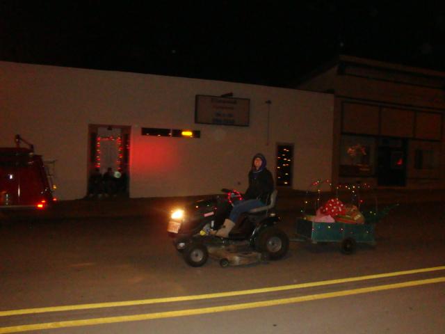 EE Parade_8