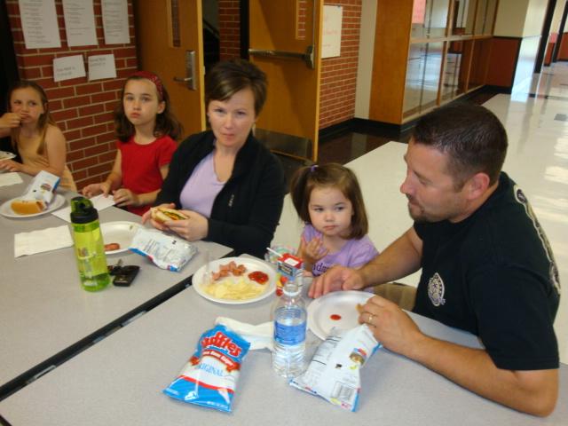 carnival_-_Mark_and_Kerri_Hogue_family